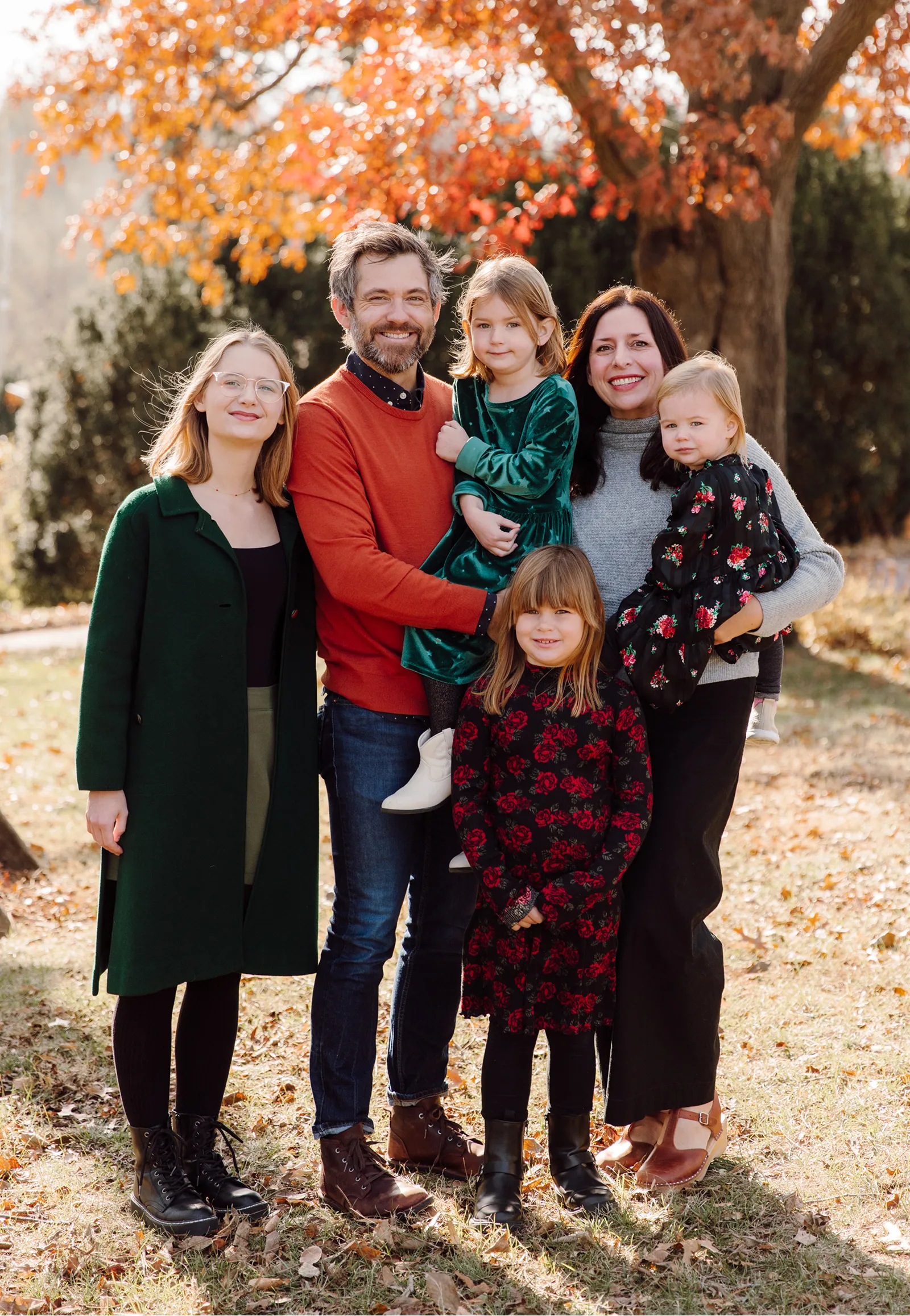 The Benson Muller family - John Henry, Holly, Annora, Etta, Lucille, and Margot | photo by Daniel Muller